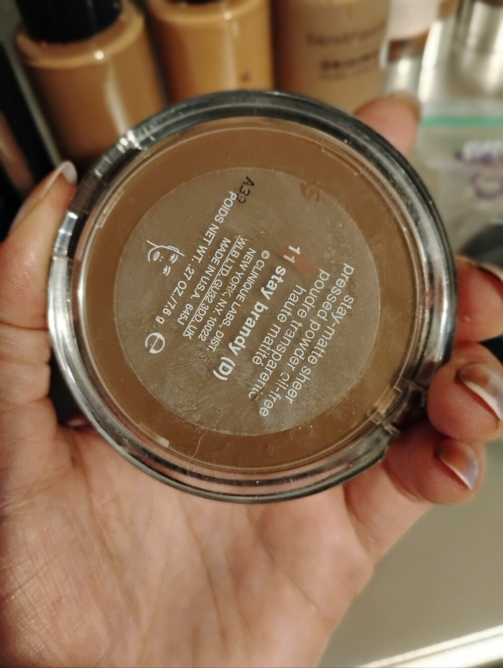 MAC Cosmetics Foundation & Tinted Primer Bundle in Beige-Tan - Picture 4 of 12